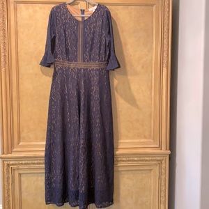 Miss May Long Dress 3/4 Bell Sleeves XL